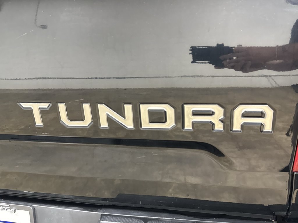 Used 2017 Toyota Tundra Limited w/ Limited Premium Package AWD/4WD image 26
