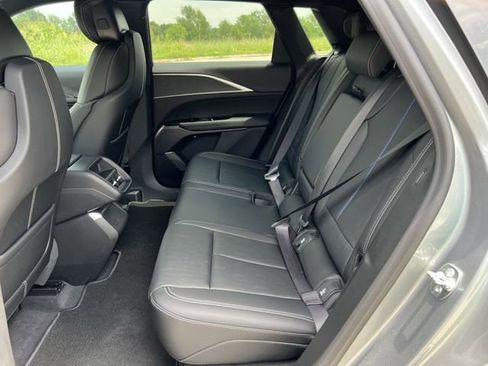 New 2025 Cadillac Lyriq Luxury image 30