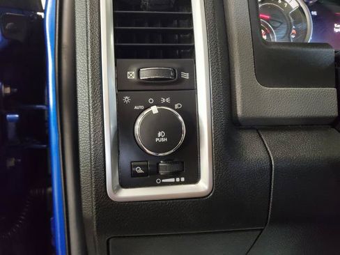 Used 2014 RAM 2500 Big Horn AWD/4WD image 17