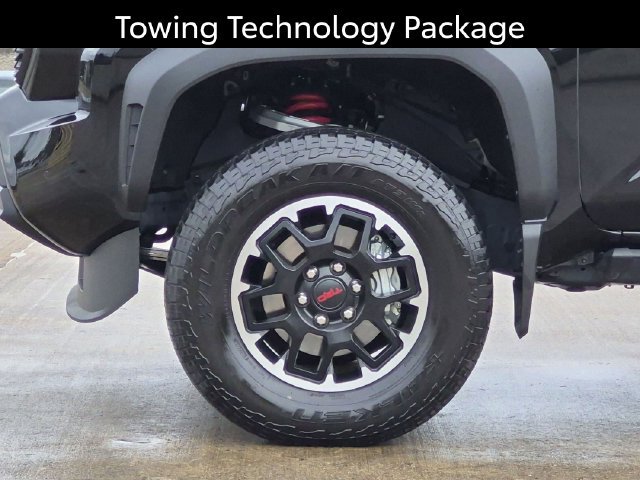 Certified 2025 Toyota Tacoma TRD Off-Road w/ TRD Off Road Premium Package AWD/4WD image 11