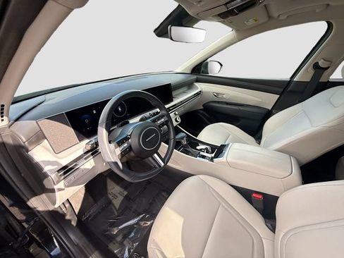 Used 2025 Hyundai Tucson SEL FWD image 20