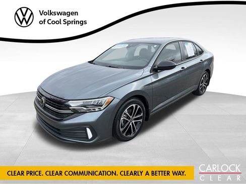 Used 2024 Volkswagen Jetta Sport image 1