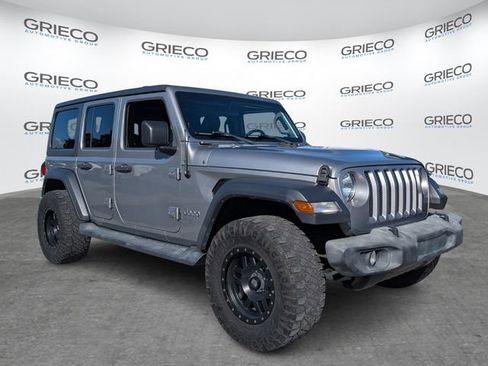 Used 2019 Jeep Wrangler Unlimited Sport S image 1