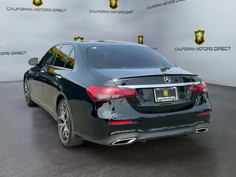 Used 2022 Mercedes-Benz E 350 Sedan w/ AMG Line Exterior image 3