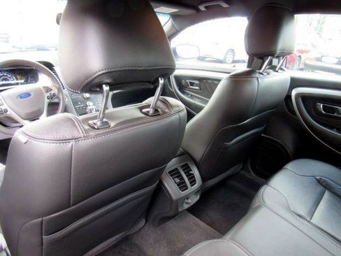 Used 2017 Ford Taurus SEL w/ Equipment Group 201A image 11