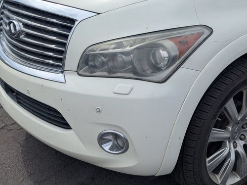 Used 2014 INFINITI QX80 4WD w/ Deluxe Touring Package image 12
