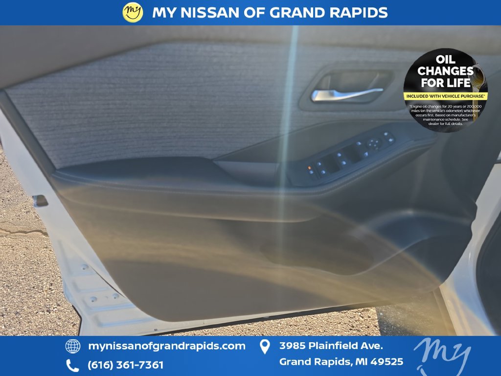 Certified 2023 Nissan Rogue SV AWD/4WD image 11