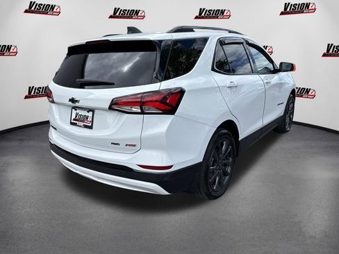 Used 2024 Chevrolet Equinox RS w/ RS Leather Package AWD/4WD image 4