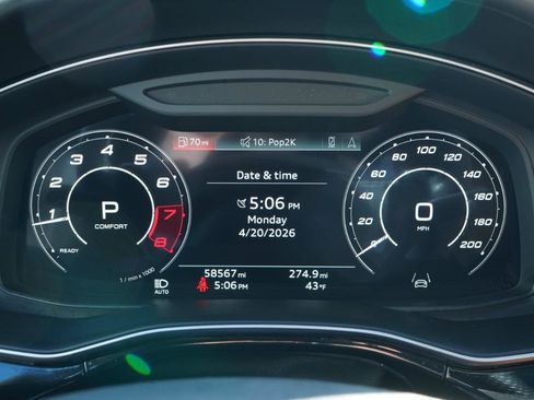 Used 2023 Audi RS Q8 AWD/4WD image 30
