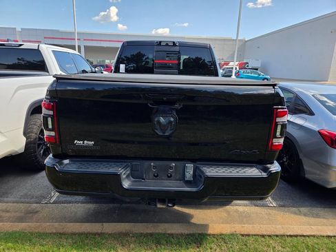 Used 2024 RAM 2500 Big Horn w/ Night Edition AWD/4WD image 10