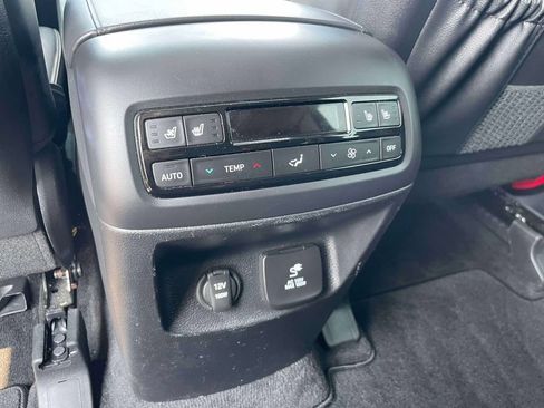 Used 2025 Hyundai Palisade SEL AWD/4WD image 12