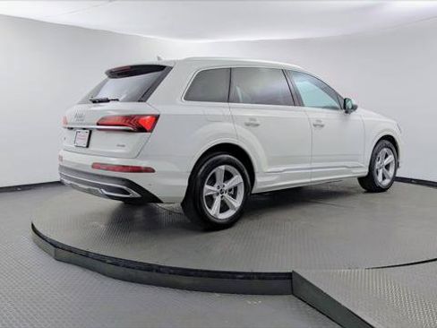 Used 2023 Audi Q7 2.0T Premium Plus w/ Premium Plus Package AWD/4WD image 8