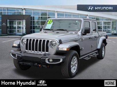 Used 2021 Jeep Gladiator Sport