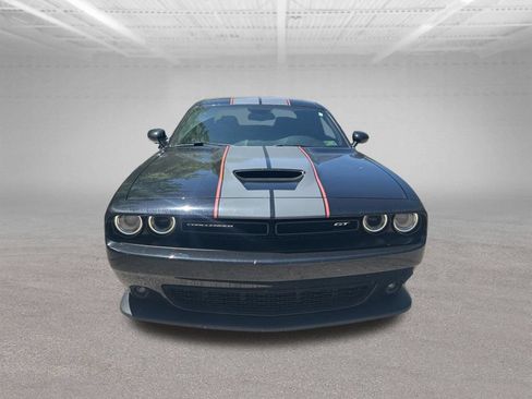 Used 2022 Dodge Challenger GT w/ Driver Convenience Group RWD image 9