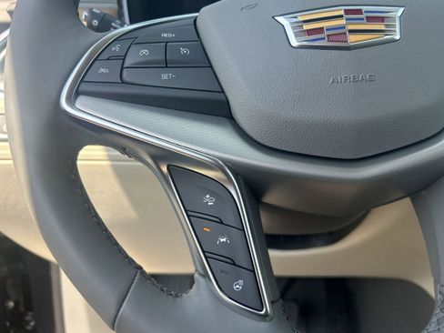 New 2025 Cadillac XT5 Premium Luxury w/ LPO, Floor Liner Package image 17