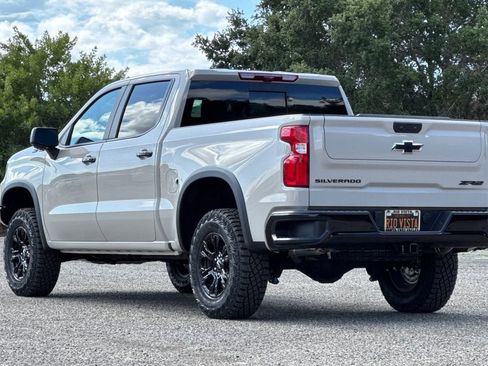 New 2026 Chevrolet Silverado 1500 ZR2 w/ Dark Appearance Package AWD/4WD image 6