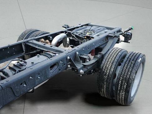 New 2026 Ford F550 4x4 SuperCab Super Duty w/ Snow Plow Prep Package image 9