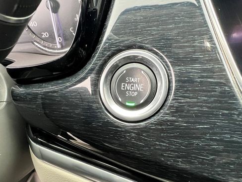 Used 2020 Cadillac XT6 Premium Luxury w/ LPO, Floor Liner Package image 30