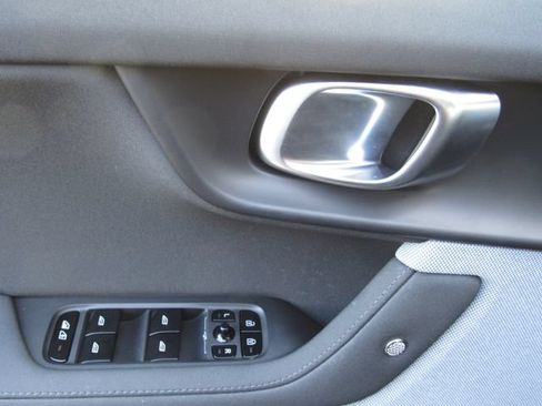 Used 2024 Polestar Polestar 2 AWD/4WD image 33