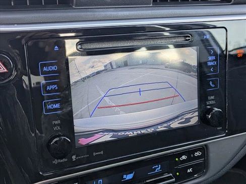 Used 2019 Toyota Corolla LE image 15