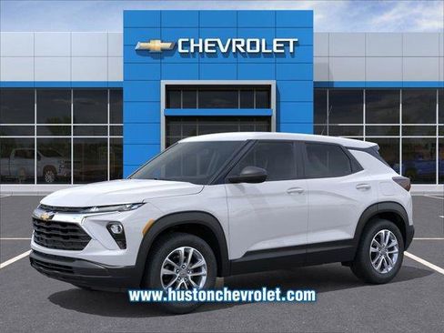 New 2026 Chevrolet TrailBlazer LS w/ LS Confidence Package FWD image 2