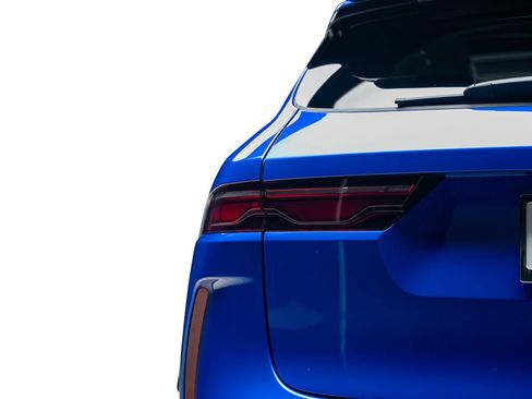 Used 2025 Jaguar F-PACE SVR 575 Edition AWD/4WD image 13