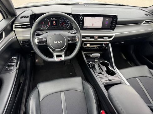 Used 2022 Kia K5 GT-Line image 11
