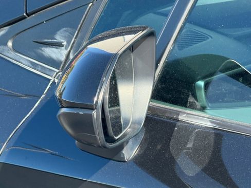 Certified 2022 Toyota Corolla L image 21