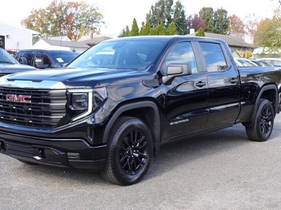 Used 2022 GMC Sierra 1500 Pro w/ Pro Value Package