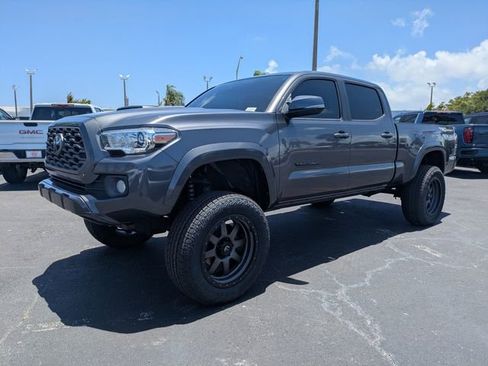 Used 2021 Toyota Tacoma TRD Sport RWD image 7