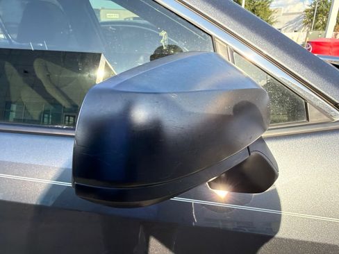 Used 2019 Toyota RAV4 LE FWD image 18