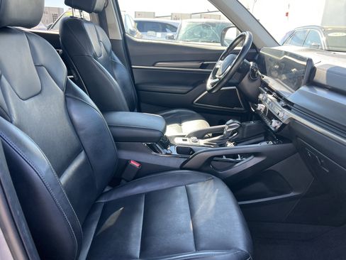 Used 2023 Kia Telluride S w/ S Sunroof Package image 15