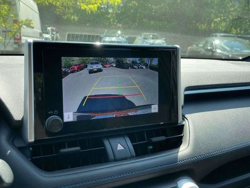 Certified 2023 Toyota RAV4 SE AWD/4WD image 31