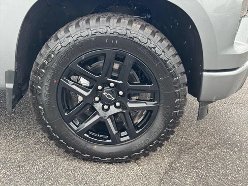 Used 2026 Chevrolet Silverado 1500 Custom AWD/4WD image 9