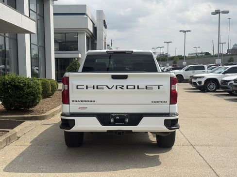 Used 2023 Chevrolet Silverado 1500 Custom w/ LPO, Dark Essentials Package AWD/4WD image 6