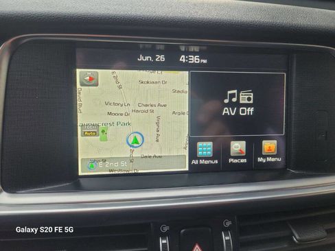 Used 2016 Kia Optima SX image 16