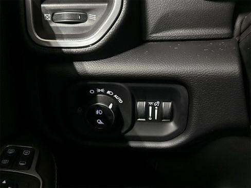 Used 2024 RAM 3500 Laramie w/ Bed Utility Group image 18