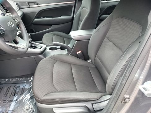 Used 2019 Hyundai Elantra SEL w/ Cargo Package image 19
