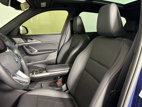 Used 2025 BMW X1 xDrive28i w/ Premium Package image 21