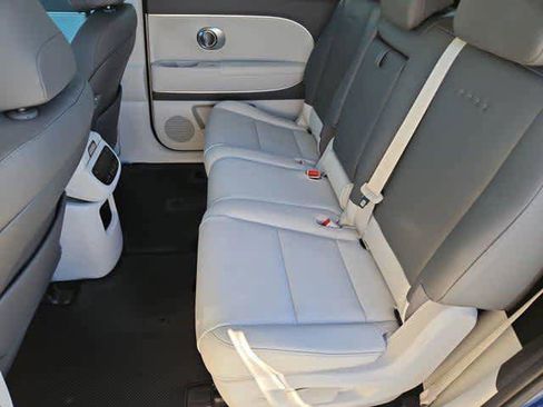 New 2026 Hyundai Ioniq 9 SEL image 19