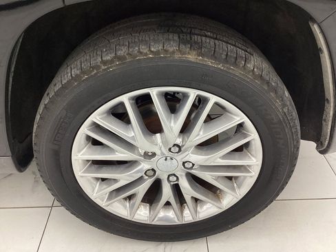 Used 2017 Jeep Grand Cherokee Summit image 50