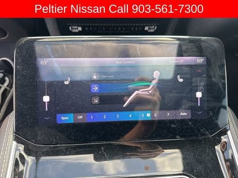 Used 2023 Jeep Grand Wagoneer Series II image 29