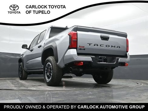 Used 2025 Toyota Tacoma TRD Off-Road w/ TRD Off Road Premium Package AWD/4WD image 49