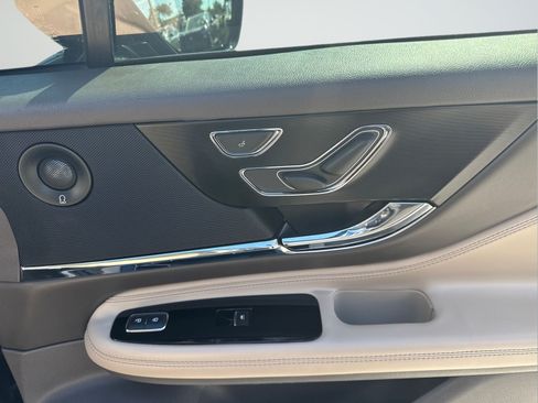 Used 2020 Lincoln Corsair Reserve w/ Equipment Group 201A FWD image 40