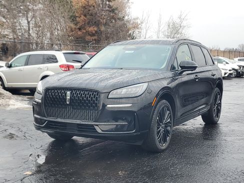 New 2026 Lincoln Corsair Premiere image 2