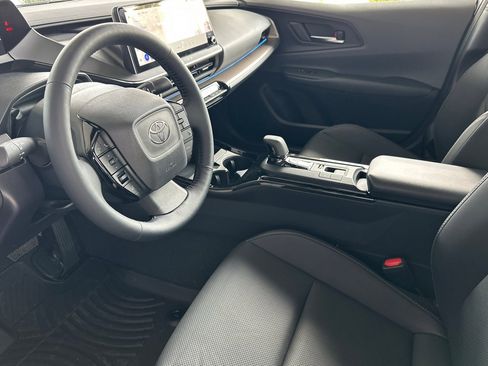 New 2026 Toyota Prius XLE image 10