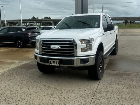 Used 2016 Ford F150 XLT w/ Equipment Group 302A Luxury RWD image 4