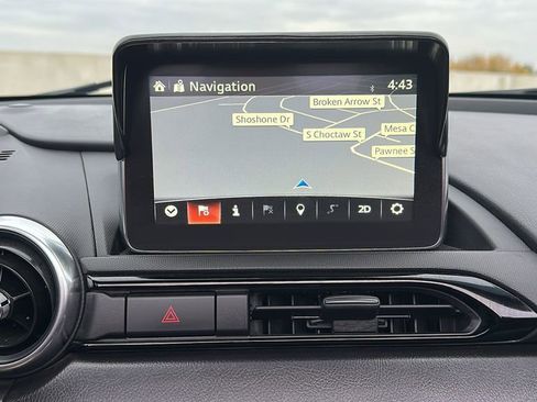 Used 2016 MAZDA MX-5 Miata Grand Touring image 28