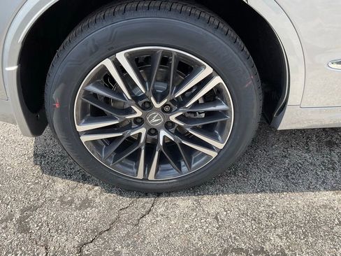 New 2026 Acura MDX w/ Advance Package AWD/4WD image 7