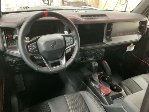 New 2025 Ford Bronco Raptor image 8